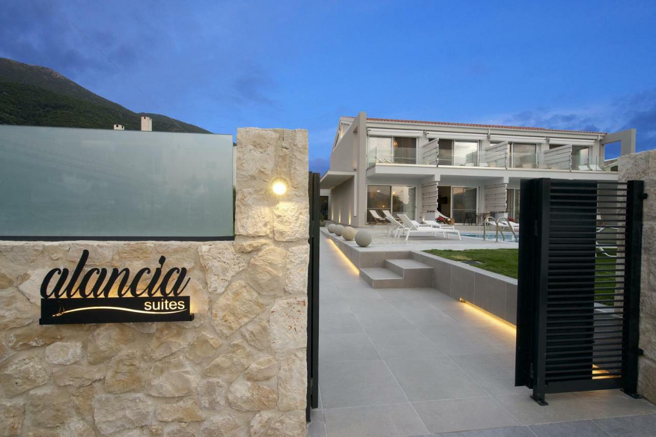 Alancia Suites Sami  Bagian luar foto
